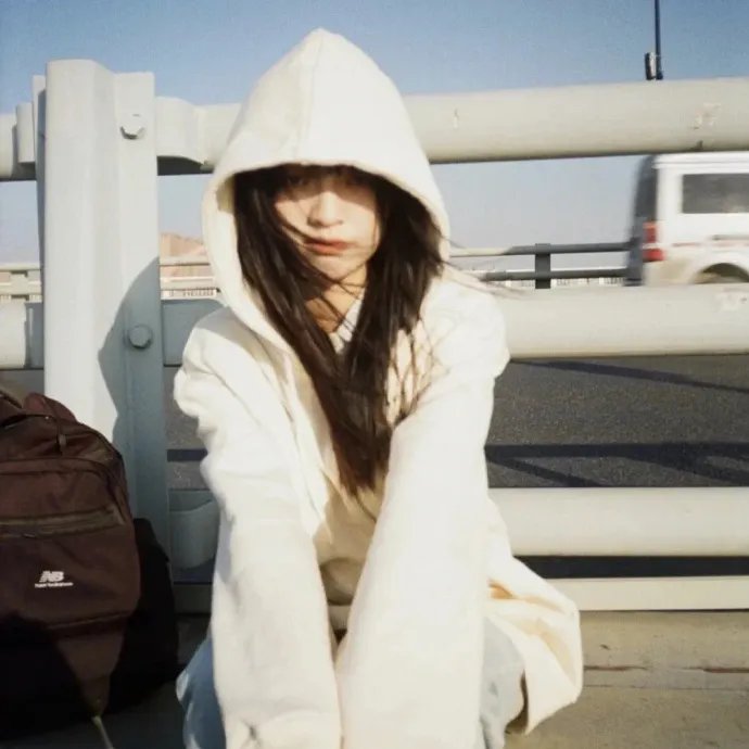 格雷戈里的女友